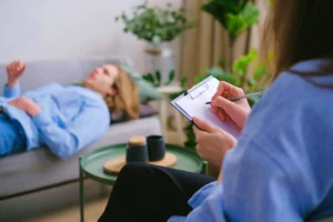 Τι να περιμένετε από την πρώτη συνεδρία με ψυχολόγο στην Αθήνα